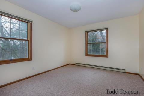 10925 Foreman SE, Lowell, MI 49331 photo 18