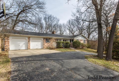 10925 Foreman SE, Lowell, MI 49331 photo 1