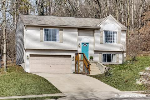 545 North St, Lowell, MI 49331 photo 2