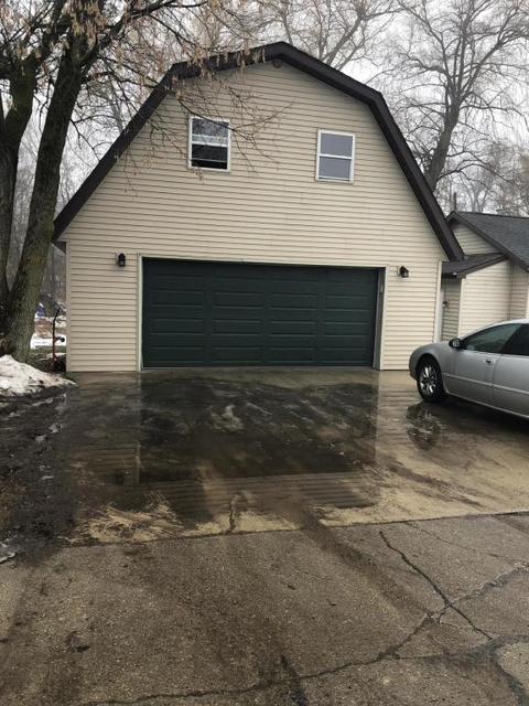 80 E Fenwick, Fenwick, MI 48834 photo 3