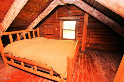 1717 N Pine Ave, White Cloud, MI 49349 photo 17