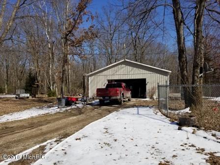899 E Mccork Rd, Idlewild, MI 49642 photo 14