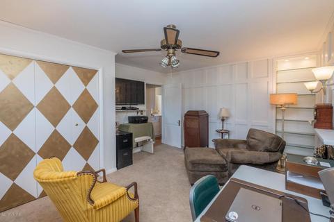 209 E Grant St, Plainwell, MI 49080 photo 17