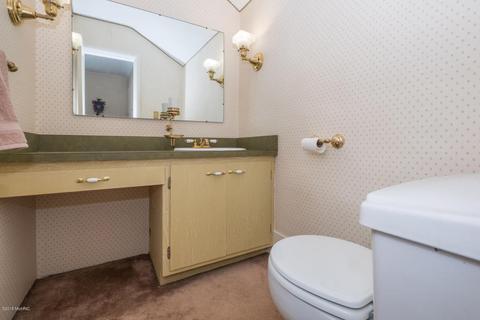 209 E Grant St, Plainwell, MI 49080 photo 29