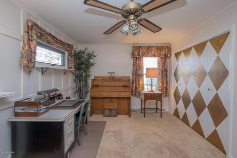 209 E Grant St, Plainwell, MI 49080 photo 15