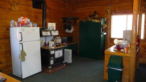 10252 E Spencer Rd, Crystal, MI 48818 photo 7