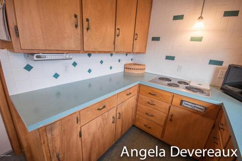 433 S Second St, Carson City, MI 48811 photo 8