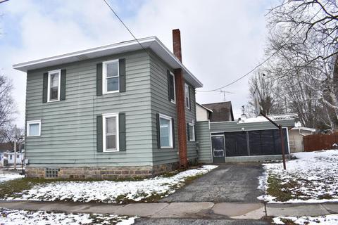 522 S Broas St, Belding, MI 48809 photo 19