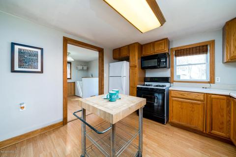 141 Sheldon St, Climax, MI 49034 photo 9