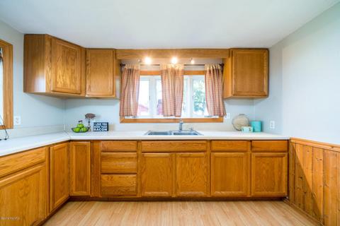 141 Sheldon St, Climax, MI 49034 photo 7