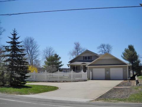 1084 E 88th St, Newaygo, MI 49337 photo 3