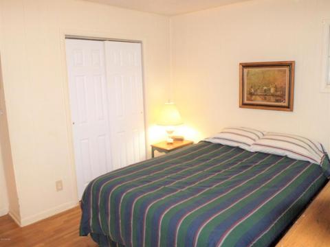 22421 Maple Row St, Cassopolis, MI 49031 photo 15