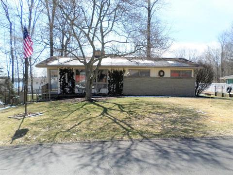 22421 Maple Row St, Cassopolis, MI 49031 photo 1
