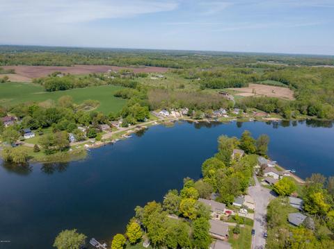 5232 Pointview Ct NE, Lowell, MI 49331 photo 47