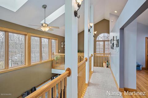 5232 Pointview Ct NE, Lowell, MI 49331 photo 21