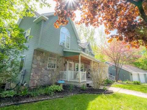 5232 Pointview Ct NE, Lowell, MI 49331 photo 5