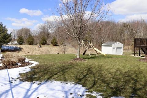 4372 Pleasantview Ln, Dorr, MI 49323 photo 4