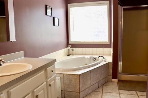 4372 Pleasantview Ln, Dorr, MI 49323 photo 16
