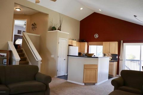 4372 Pleasantview Ln, Dorr, MI 49323 photo 9