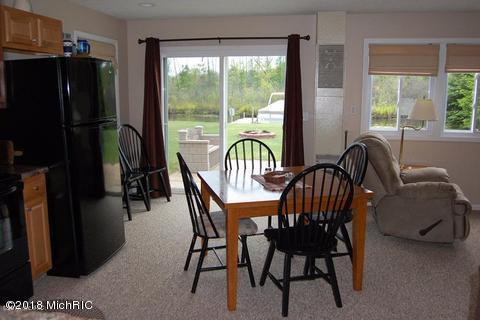19921 Maple St, Evart, MI 49631 photo 6