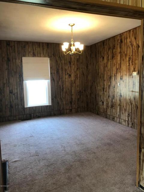 403 Third Ave, Dowagiac, MI 49047 photo 8