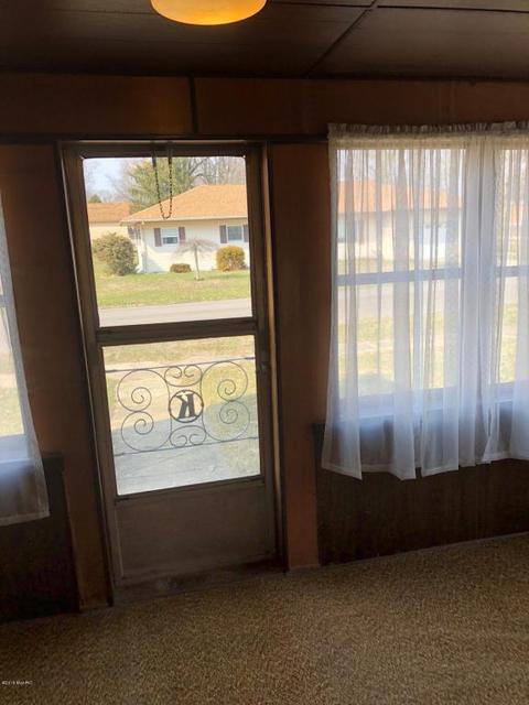 403 Third Ave, Dowagiac, MI 49047 photo 7