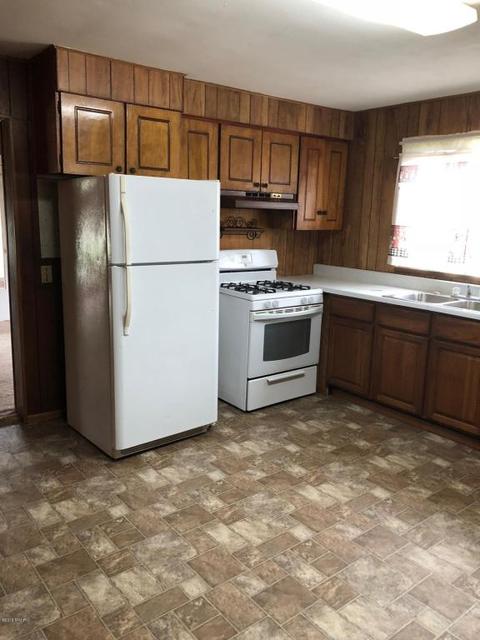 403 Third Ave, Dowagiac, MI 49047 photo 4