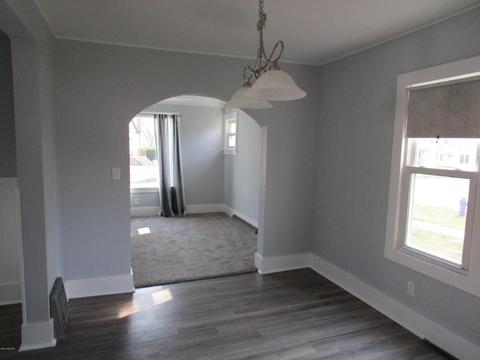 322 Franklin St, Bronson, MI 49028 photo 9