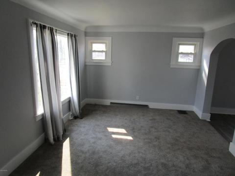 322 Franklin St, Bronson, MI 49028 photo 8