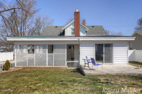 325 E Washington St, Belding, MI 48809 photo 20