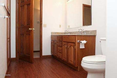 6376 Ormada Dr, Kalamazoo, MI 49048 photo 19