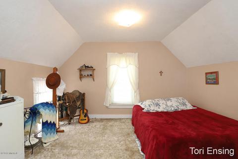 314 Lewis St, Belding, MI 48809 photo 11