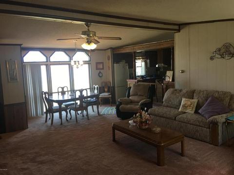 18385 S River Rd, Three Rivers, MI 49093 photo 2