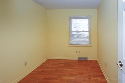 606 N Webster St, Augusta, MI 49012 photo 11