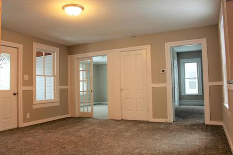 315 S Front St, Belding, MI 48809 photo 4