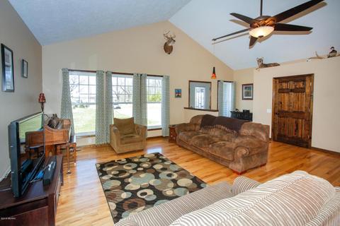 22154 B Dr S, Marshall, MI 49068 photo 5