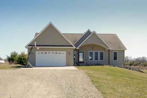 22154 B Dr S, Marshall, MI 49068 photo 2