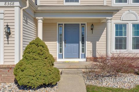 8568 Haystack SE, Caledonia, MI 49316 photo 2