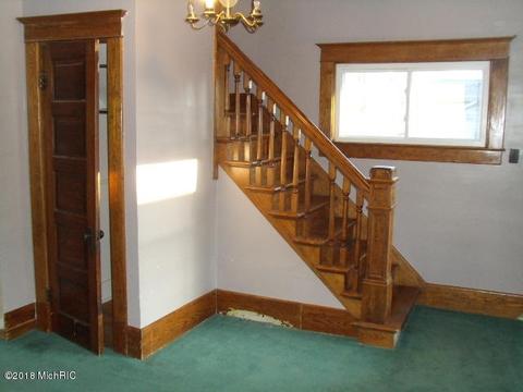 310 N Main St, Buchanan, MI 49107 photo 10