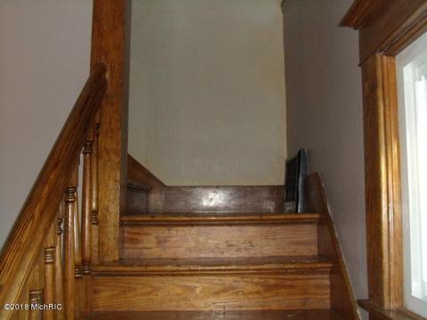 310 N Main St, Buchanan, MI 49107 photo 16