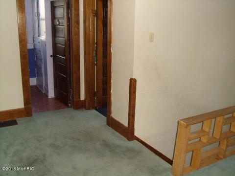 310 N Main St, Buchanan, MI 49107 photo 18
