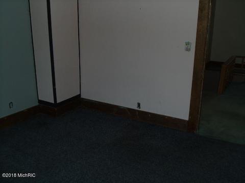 310 N Main St, Buchanan, MI 49107 photo 23