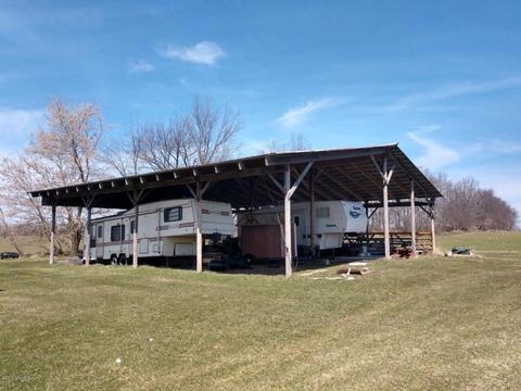 2537 Coral Rd NE, Edmore, MI 48829 photo 14