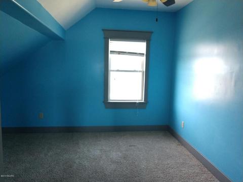 2537 Coral Rd NE, Edmore, MI 48829 photo 7