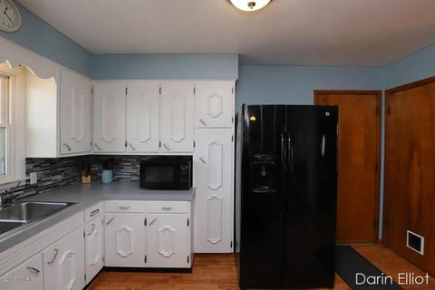 9998 Belding Rd, Belding, MI 48809 photo 9