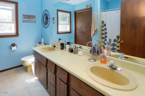 12698 E C Ave, Augusta, MI 49012 photo 13