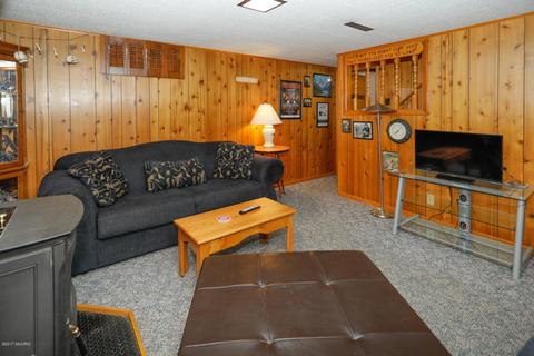 12698 E C Ave, Augusta, MI 49012 photo 18