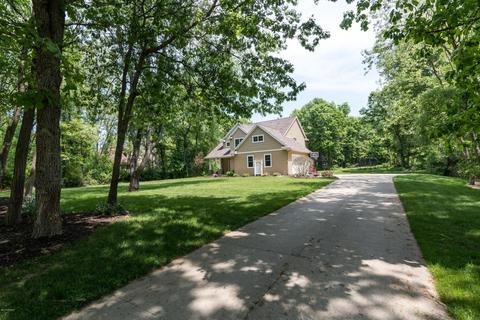 40 Radny Dr, Lowell, MI 49331 photo 4