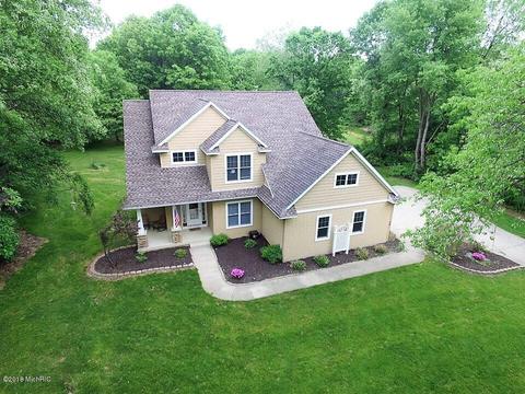 40 Radny Dr, Lowell, MI 49331 photo 3