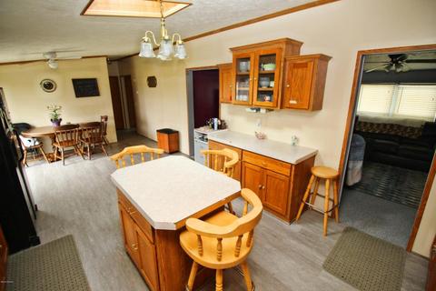 3757 45th St, Hamilton, MI 49419 photo 8
